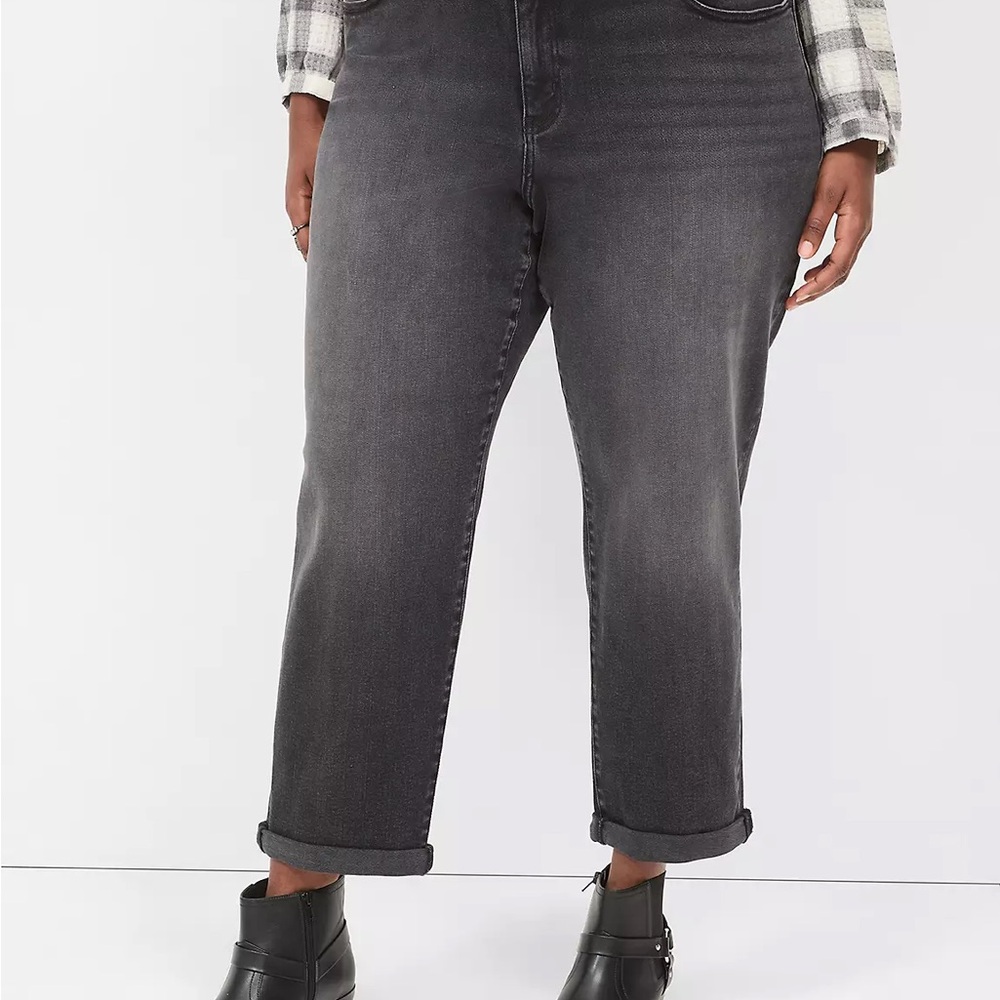 Lane Bryant Stretchy Acid Wash Mid Rise Boyfriend Fit Jeans Size 16